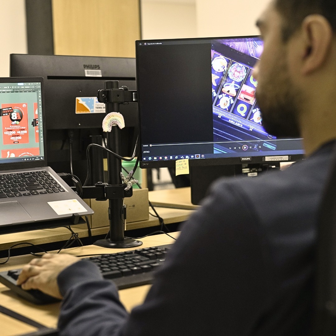 WhatsApp Image 2025-11-19 at 10.27.16 WhatsApp Image 2025-11-19 at 10.27.16